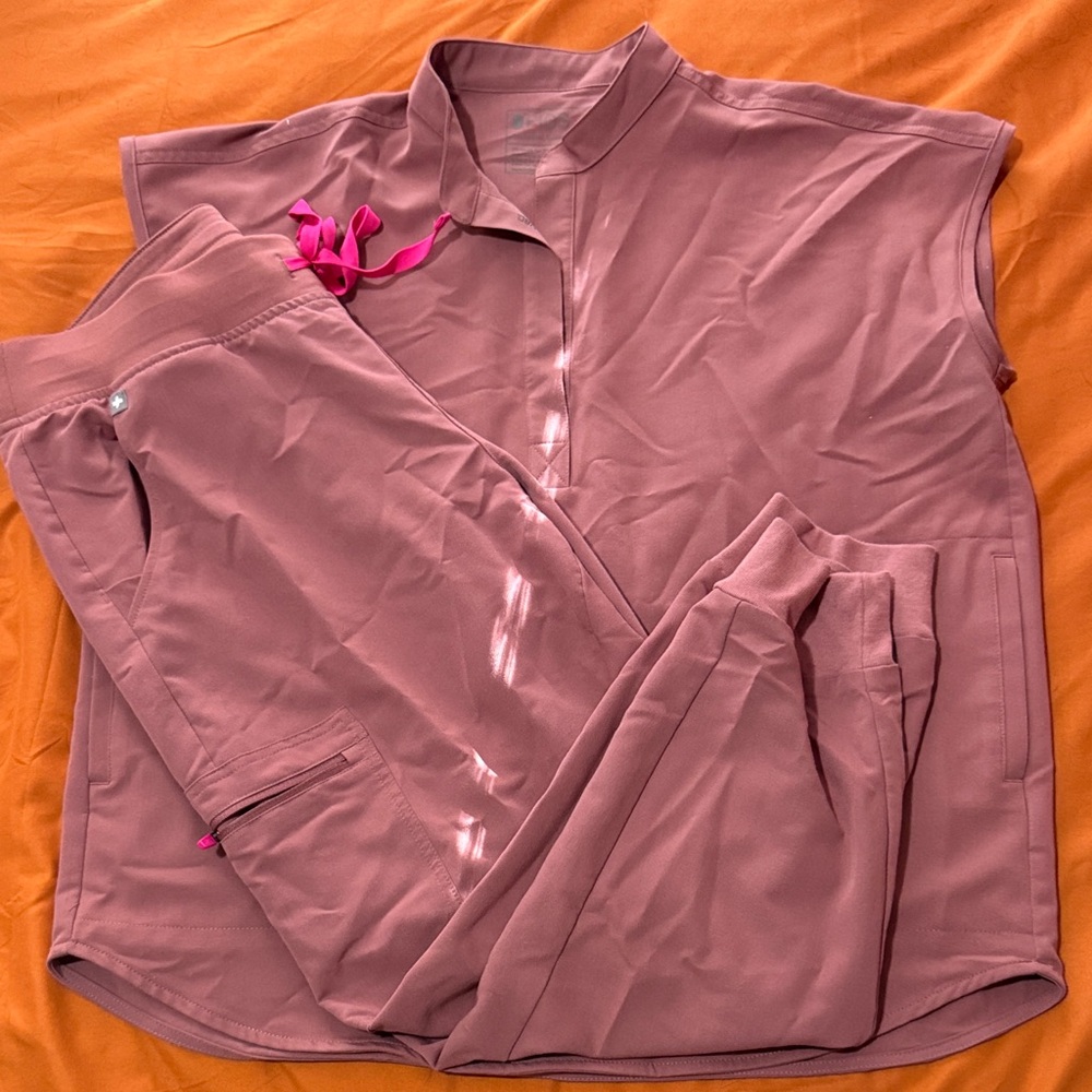 Mauve pink Figs Scrubs